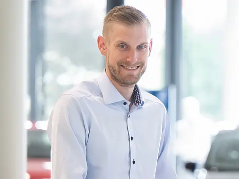 Kundendienst Philipp Wüest, Giosué Negri