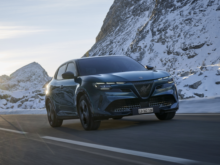 Alfa Romeo Junior MY26