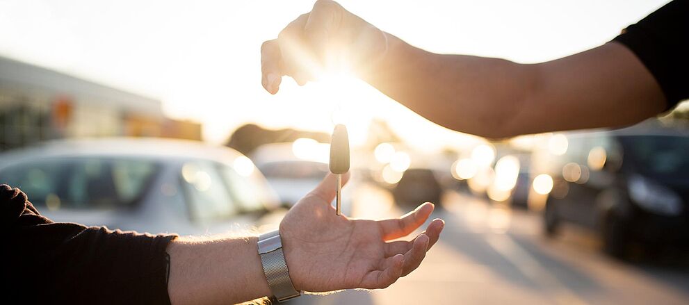 Hammer Fahrzeugmiete und Probefahrt, Luzern
