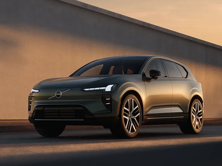 Der neue Volvo EX60 jetzt Probe fahren!