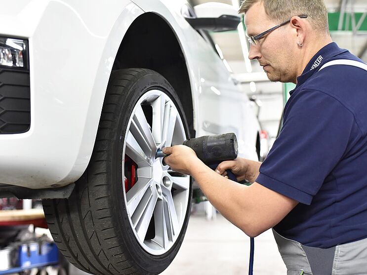 Reifenwechsel, Radwechel bei Hammer Auto Center