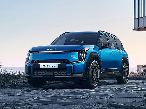 Kia EV9 mit einer 76,1-kWh oder 99,8-kWh Batterie.